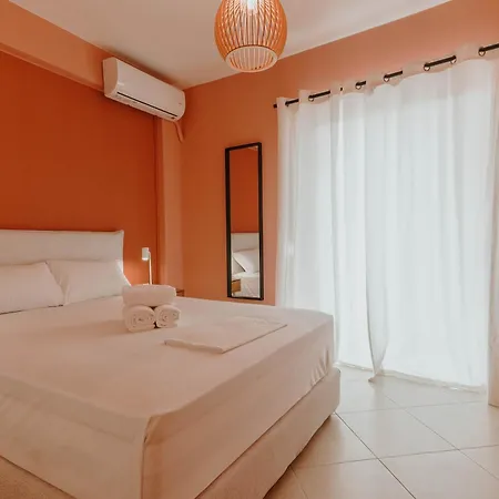 Cozy Peach Nest * Tolón