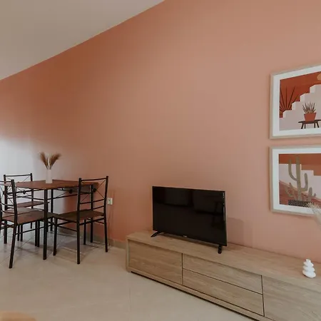 Cozy Peach Nest アパート